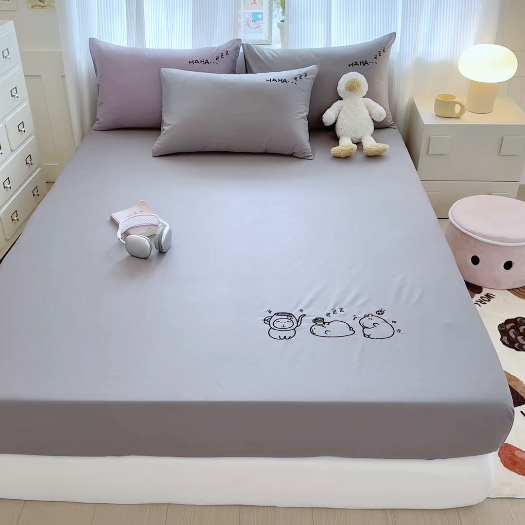 91家纺网 家纺一手货源 找家纺 布柔 2026新款床笠100%全棉纯棉13070绣花床笠(围高+30cm)-晚安 晚安床笠灰