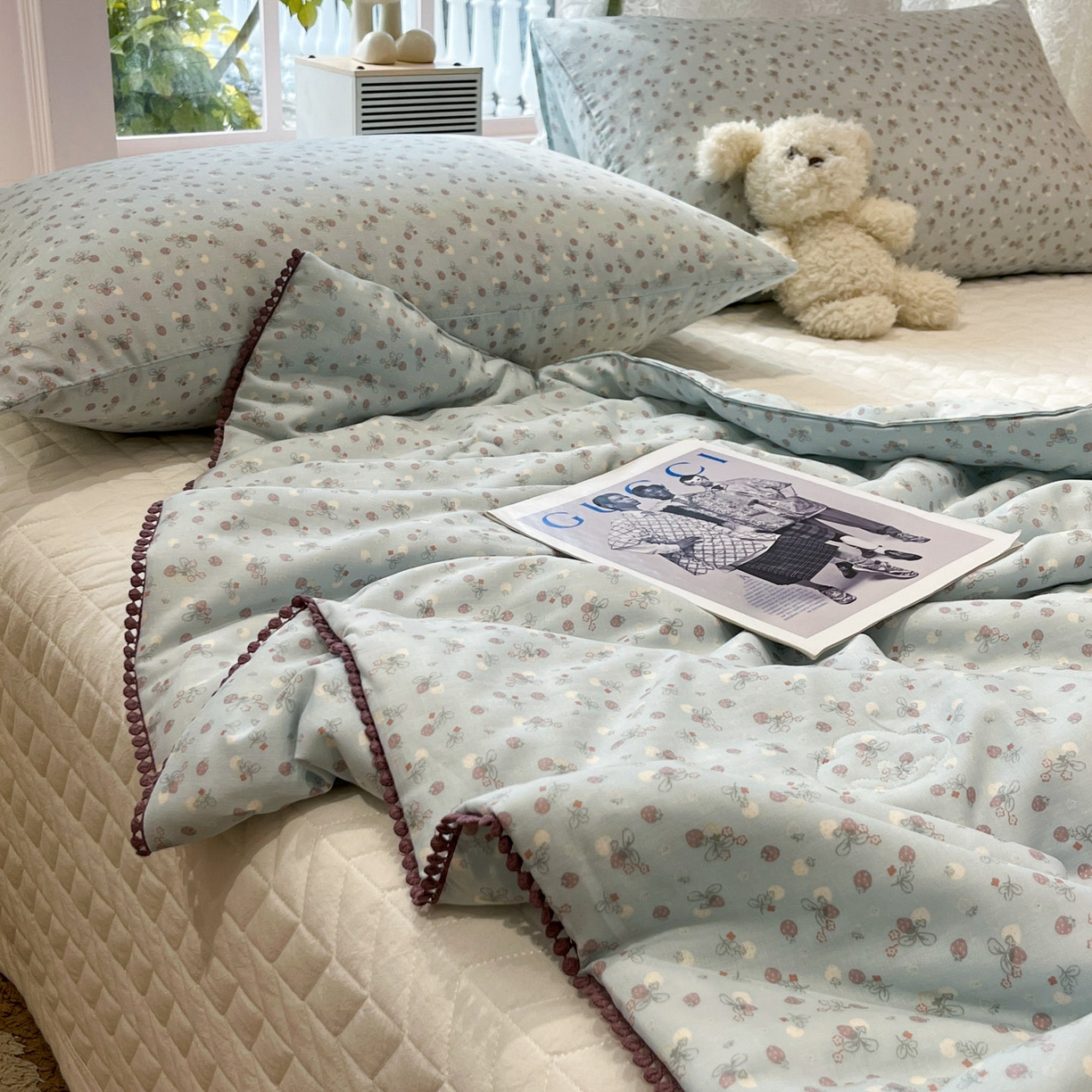 91家纺网 家纺一手货源 找家纺 一加一 2026新款全棉双层纱印花小花边大豆夏被夏凉被空调被-花纱眠夏 甜莓