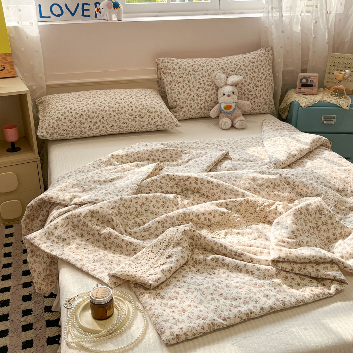 91家纺网 家纺一手货源 找家纺 一加一 2026新款纯棉双层纱花边蚕丝润肤夏被夏凉被空调被-棉边夏序 炊烟牡丹