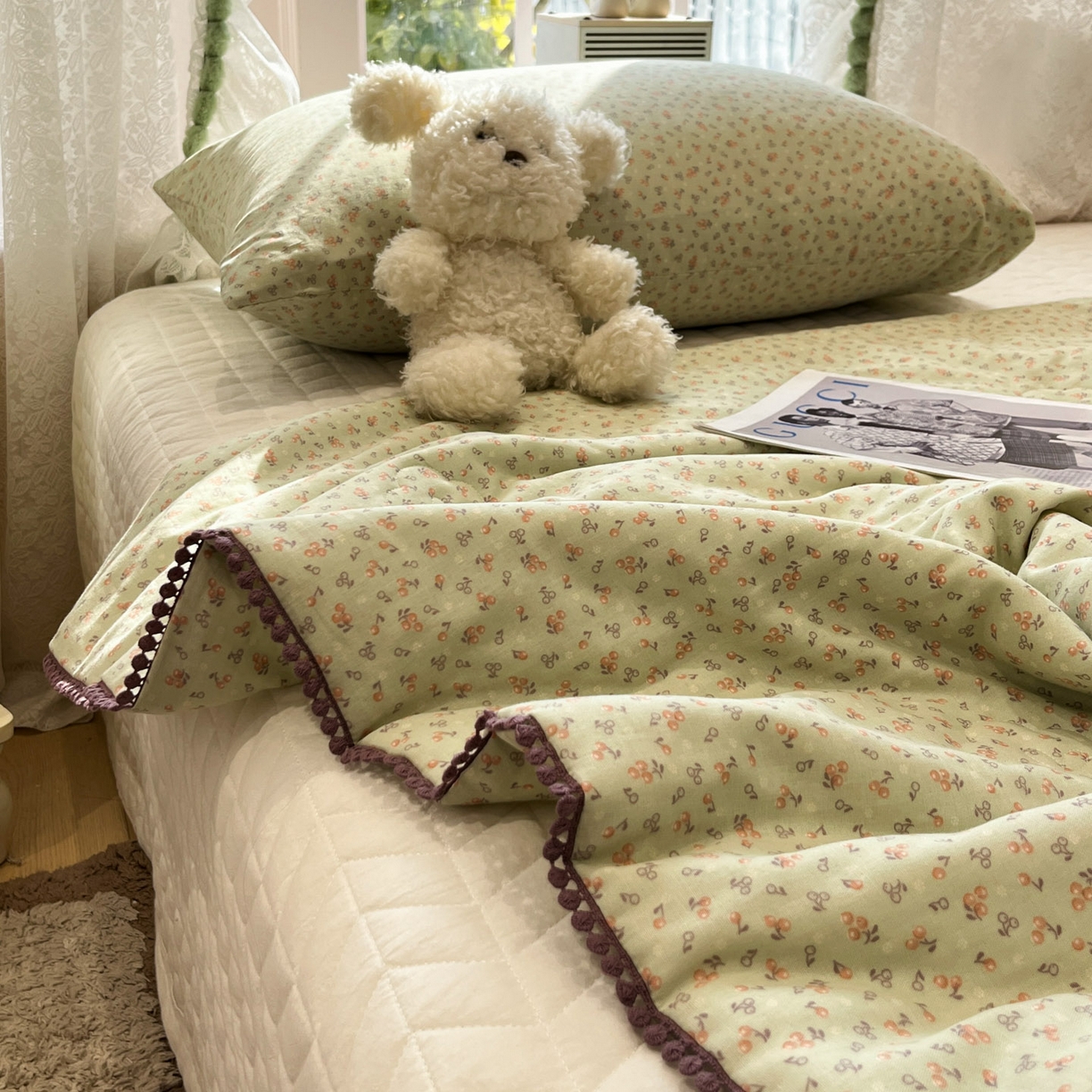 91家纺网 家纺一手货源 找家纺 一加一 2026新款全棉双层纱印花小花边大豆夏被夏凉被空调被-花纱眠夏 樱桃派