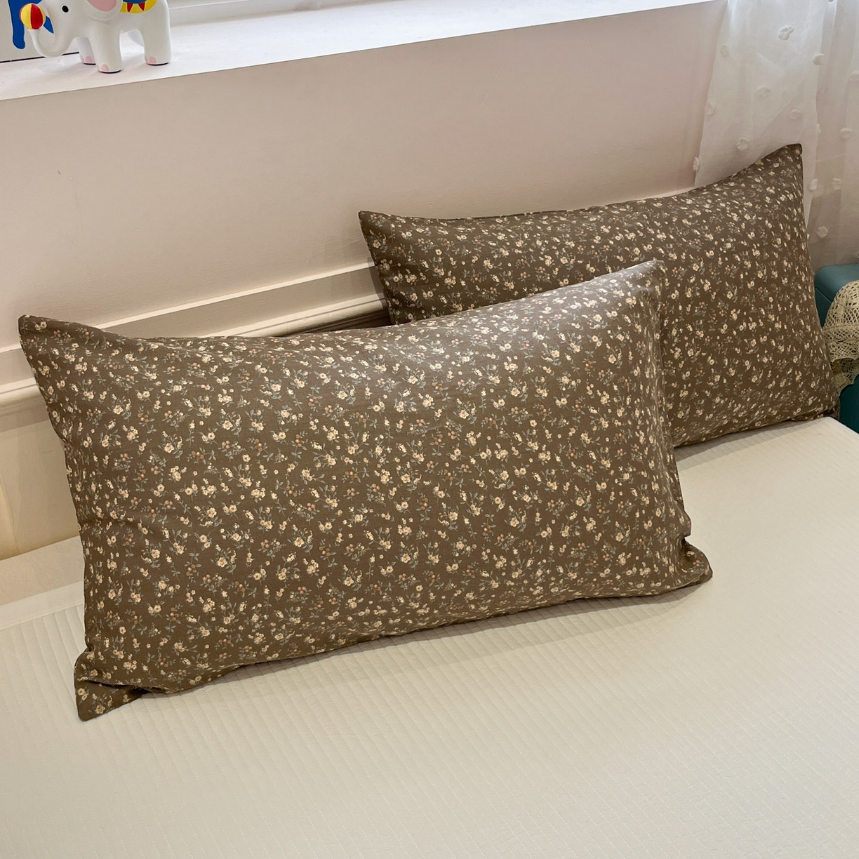 91家纺网 家纺一手货源 找家纺 一加一 2026新款纯棉双层纱花边蚕丝润肤夏被夏凉被空调被-棉边夏序 拧霜点点