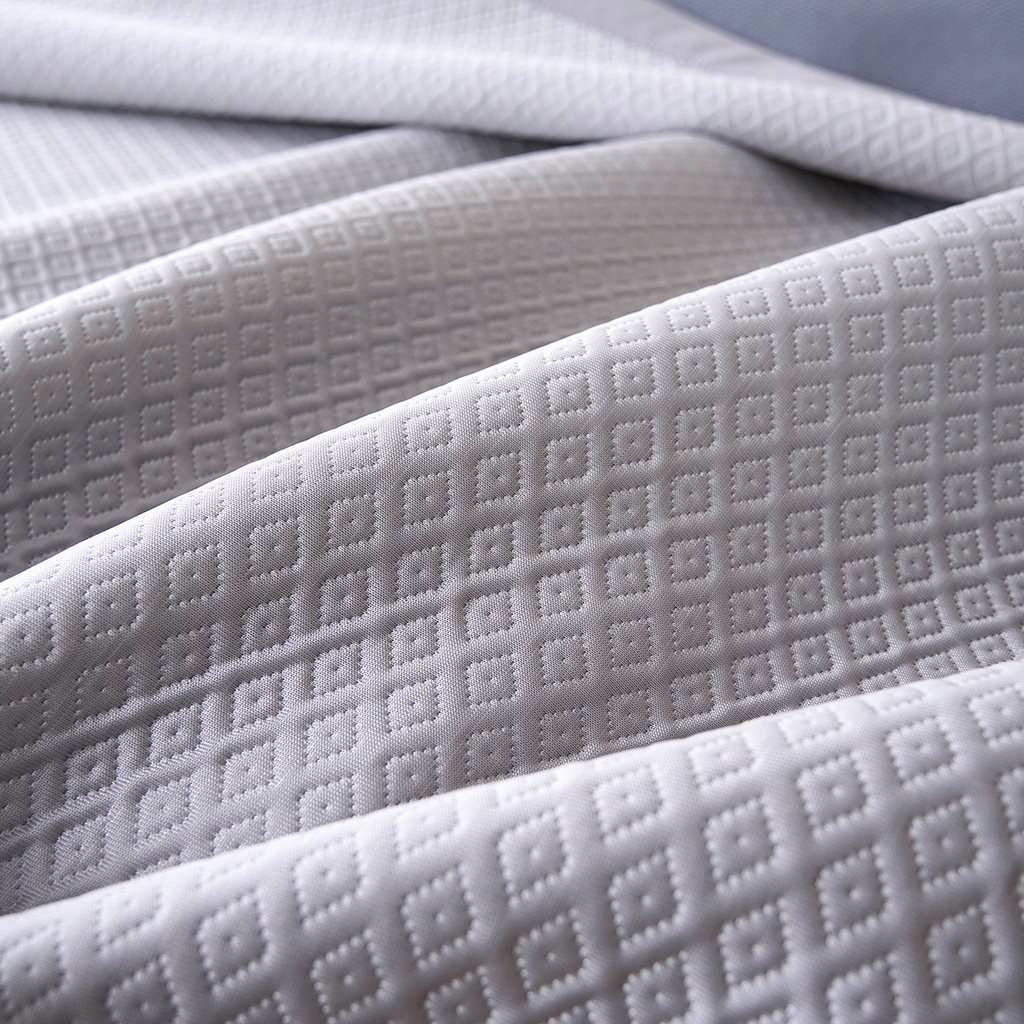 91家纺网 家纺一手货源 找家纺 青雅席业 2026新款A类凉感豆豆席凉席席子-平铺款 平铺款-落叶-灰