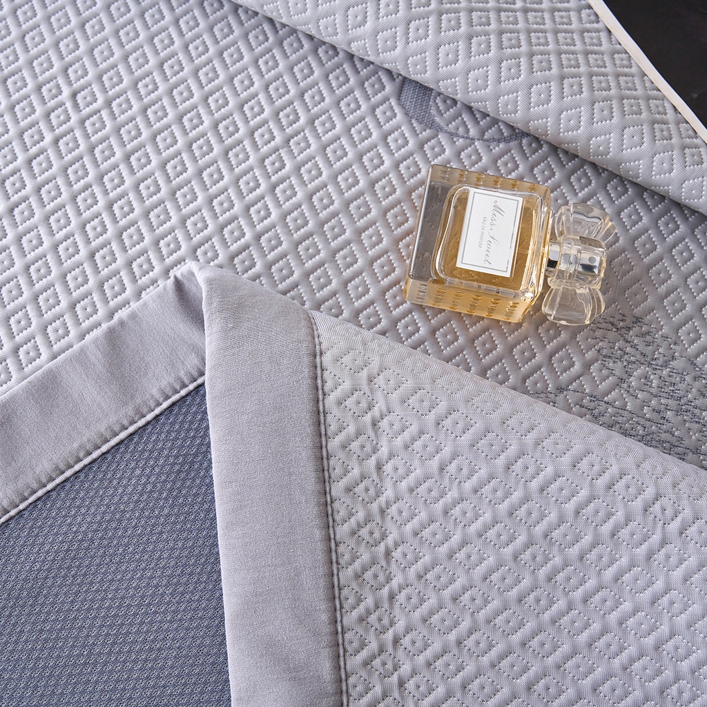 91家纺网 家纺一手货源 找家纺 青雅席业 2026新款A类凉感豆豆席凉席席子-平铺款 平铺款-落叶-灰