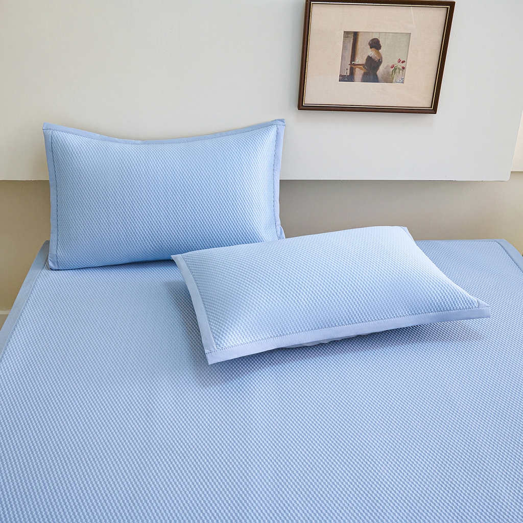 91家纺网 家纺一手货源 找家纺 青雅席业 2026新款A类凉感豆豆席凉席席子-平铺款 平铺款-绚丽羽毛-蓝