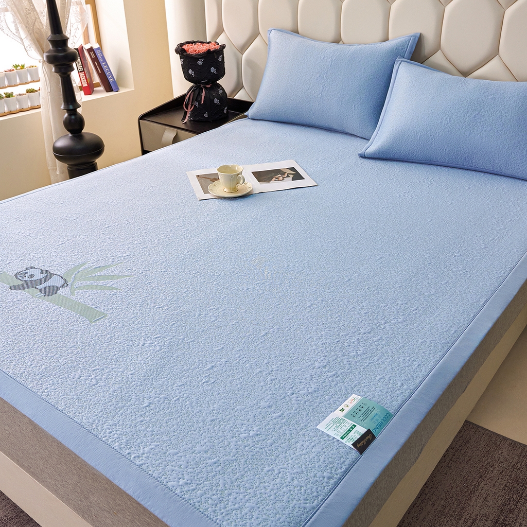 91家纺网 家纺一手货源 找家纺 青雅席业 2026新款A类凉感豆豆席凉席席子-平铺款 平铺款-熊猫抱竹-蓝