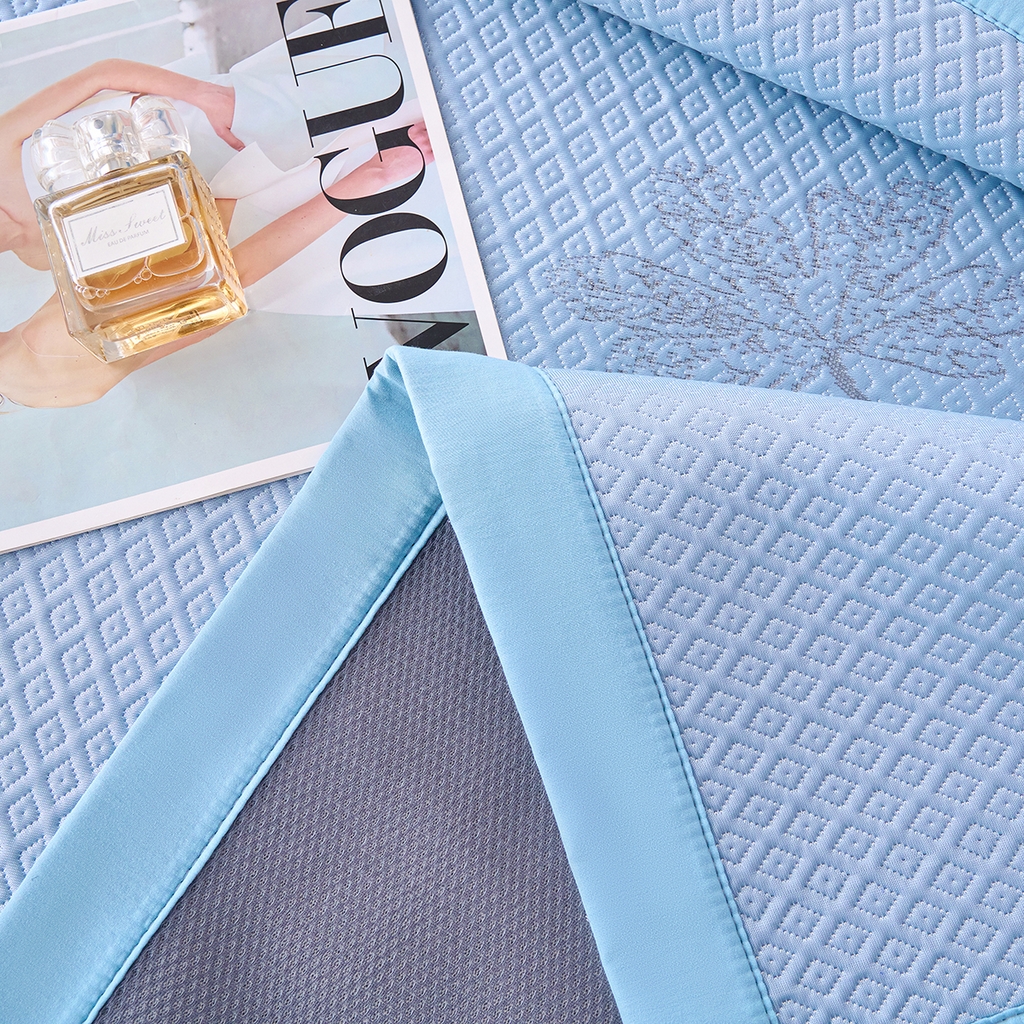 91家纺网 家纺一手货源 找家纺 青雅席业 2026新款A类凉感豆豆席凉席席子-平铺款 平铺款-落叶-蓝