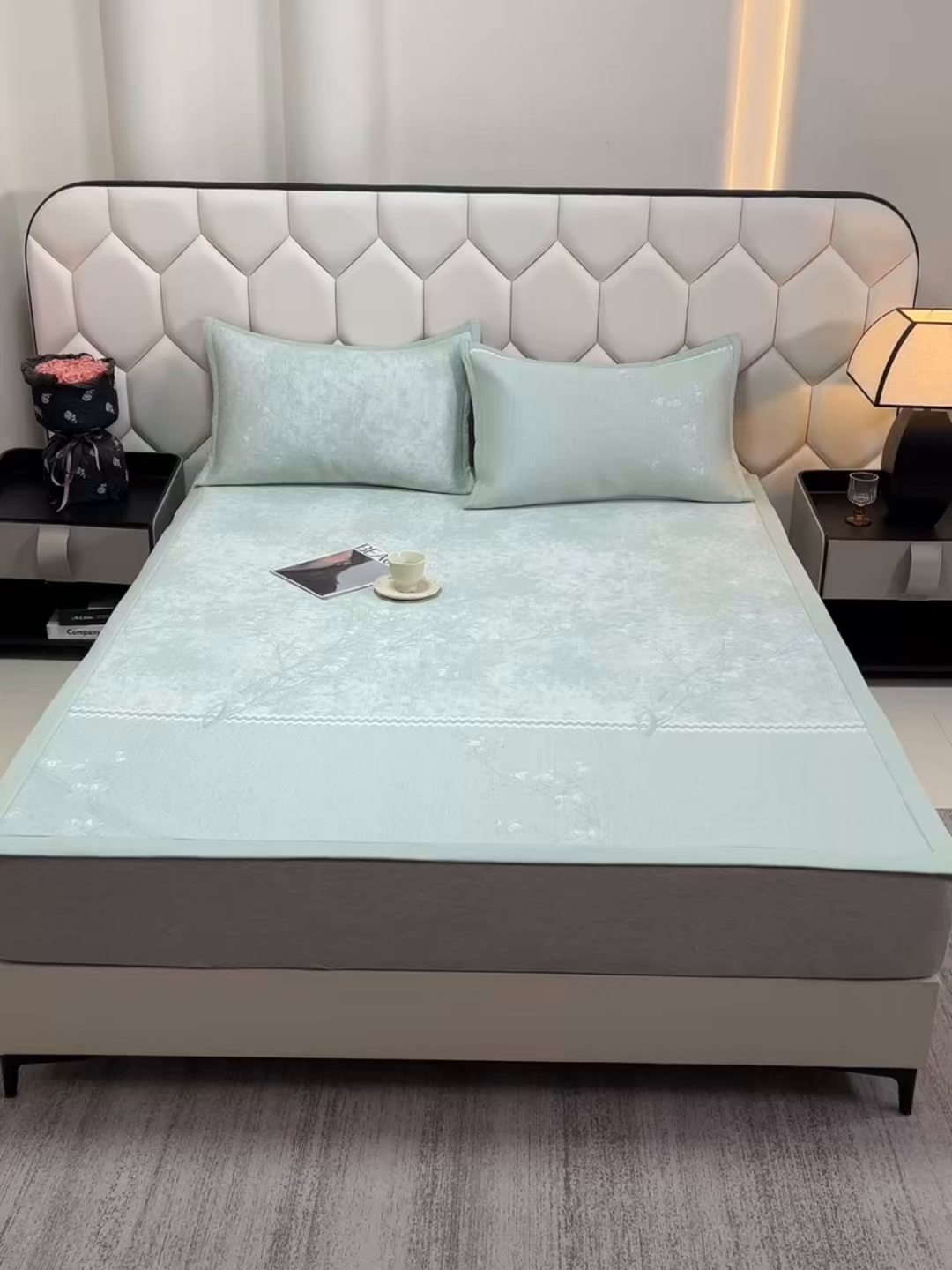 91家纺网 家纺一手货源 找家纺 青雅席业 2026新款A类凉感豆豆席凉席席子-平铺款 平铺款-花枝招展-绿