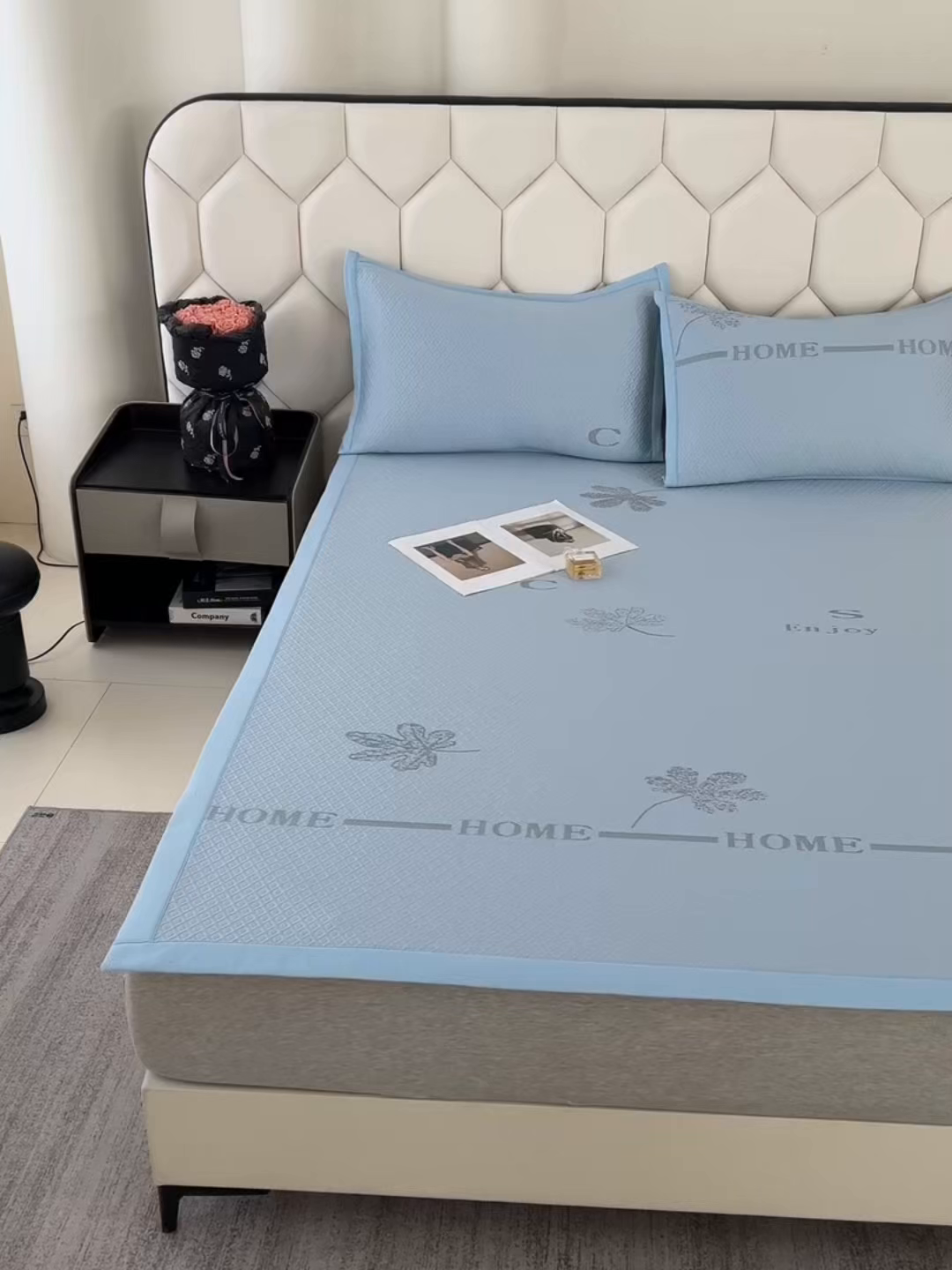 91家纺网 家纺一手货源 找家纺 青雅席业 2026新款A类凉感豆豆席凉席席子-平铺款 平铺款-落叶-蓝