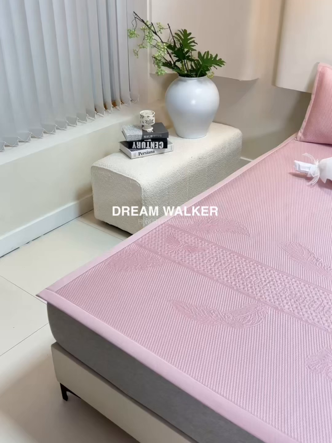 91家纺网 家纺一手货源 找家纺 青雅席业 2026新款A类凉感豆豆席凉席席子-平铺款 平铺款-绚丽羽毛-粉