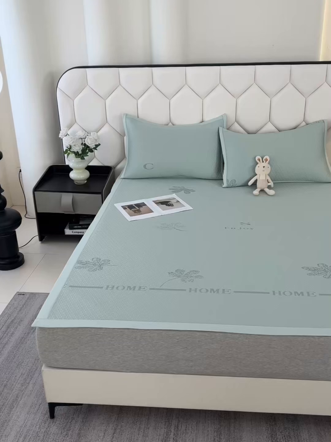 91家纺网 家纺一手货源 找家纺 青雅席业 2026新款A类凉感豆豆席凉席席子-平铺款 平铺款-落叶-绿