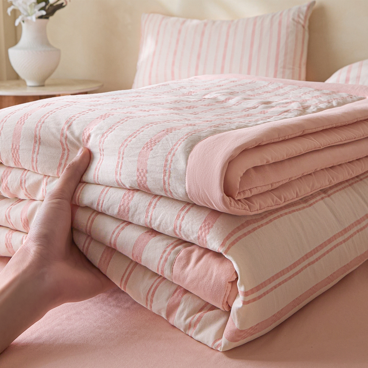 91家纺网 家纺一手货源 找家纺 （总）一加一 2026新款凉感提花大豆夏被夏凉被空调被四件套-简约生活