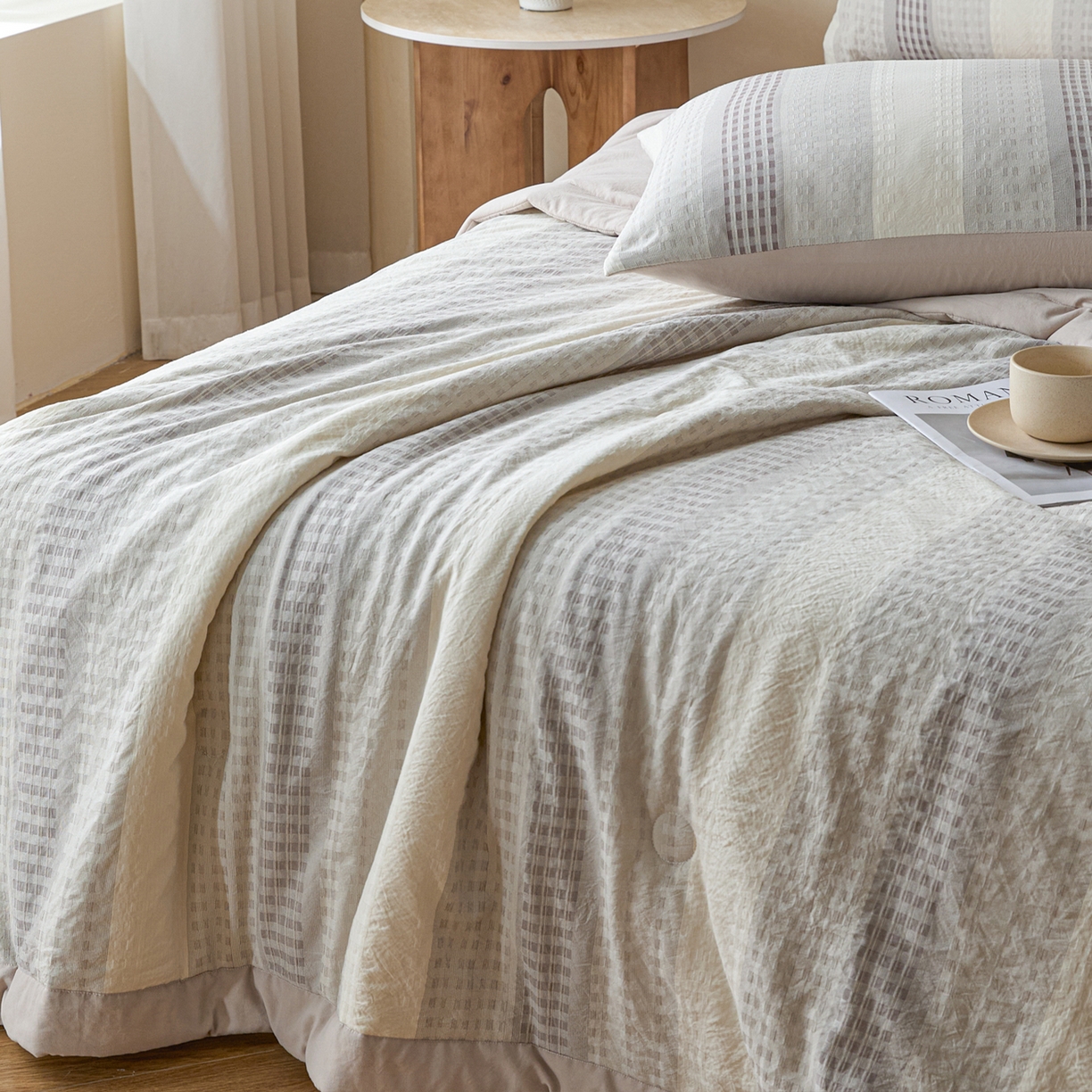 91家纺网 家纺一手货源 找家纺 一加一 2026新款凉感提花大豆夏被夏凉被空调被四件套-简约生活 简约生活-灰