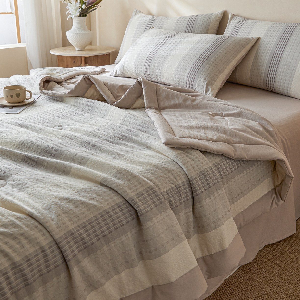 91家纺网 家纺一手货源 找家纺 一加一 2026新款凉感提花大豆夏被夏凉被空调被四件套-简约生活 简约生活-灰