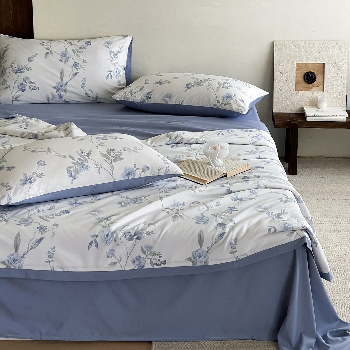 91家纺网 家纺一手货源 找家纺 一加一 2026新款冰蚕凉感印花断角夏被夏凉被空调被四件套 春溪蓝