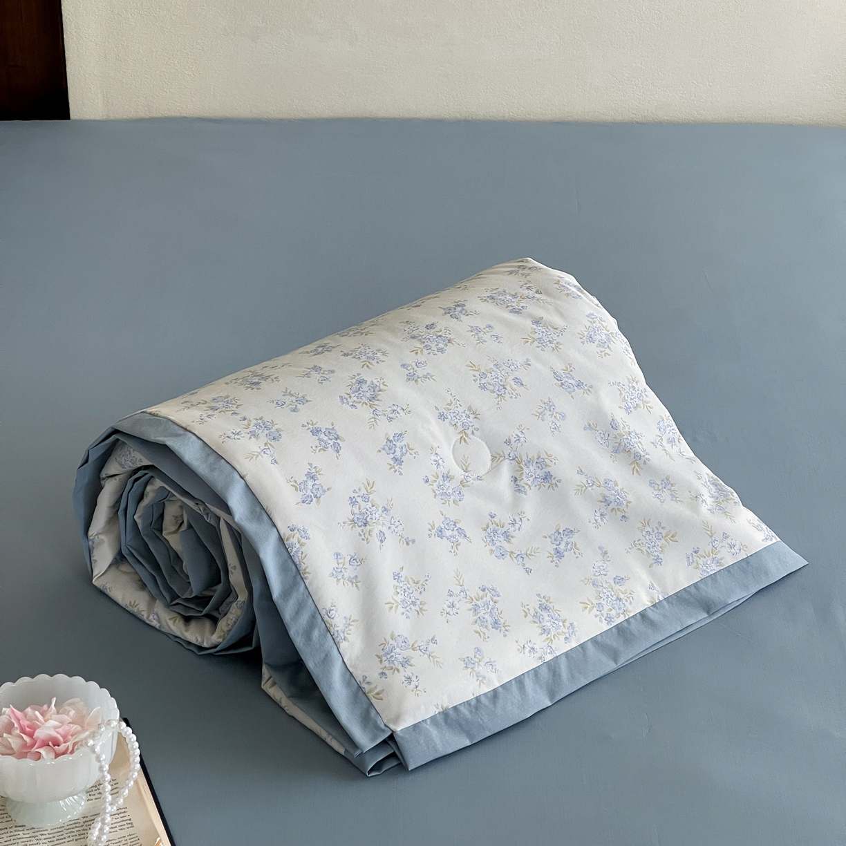 91家纺网 家纺一手货源 找家纺 一加一 2026新款冰蚕凉感印花断角夏被夏凉被空调被四件套 海盐