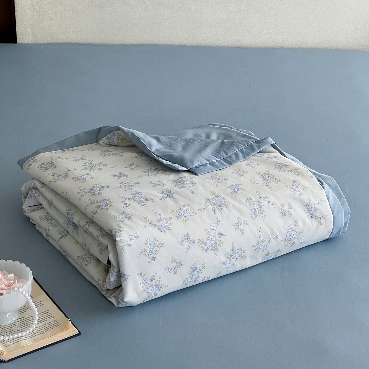 91家纺网 家纺一手货源 找家纺 一加一 2026新款冰蚕凉感印花断角夏被夏凉被空调被四件套 海盐