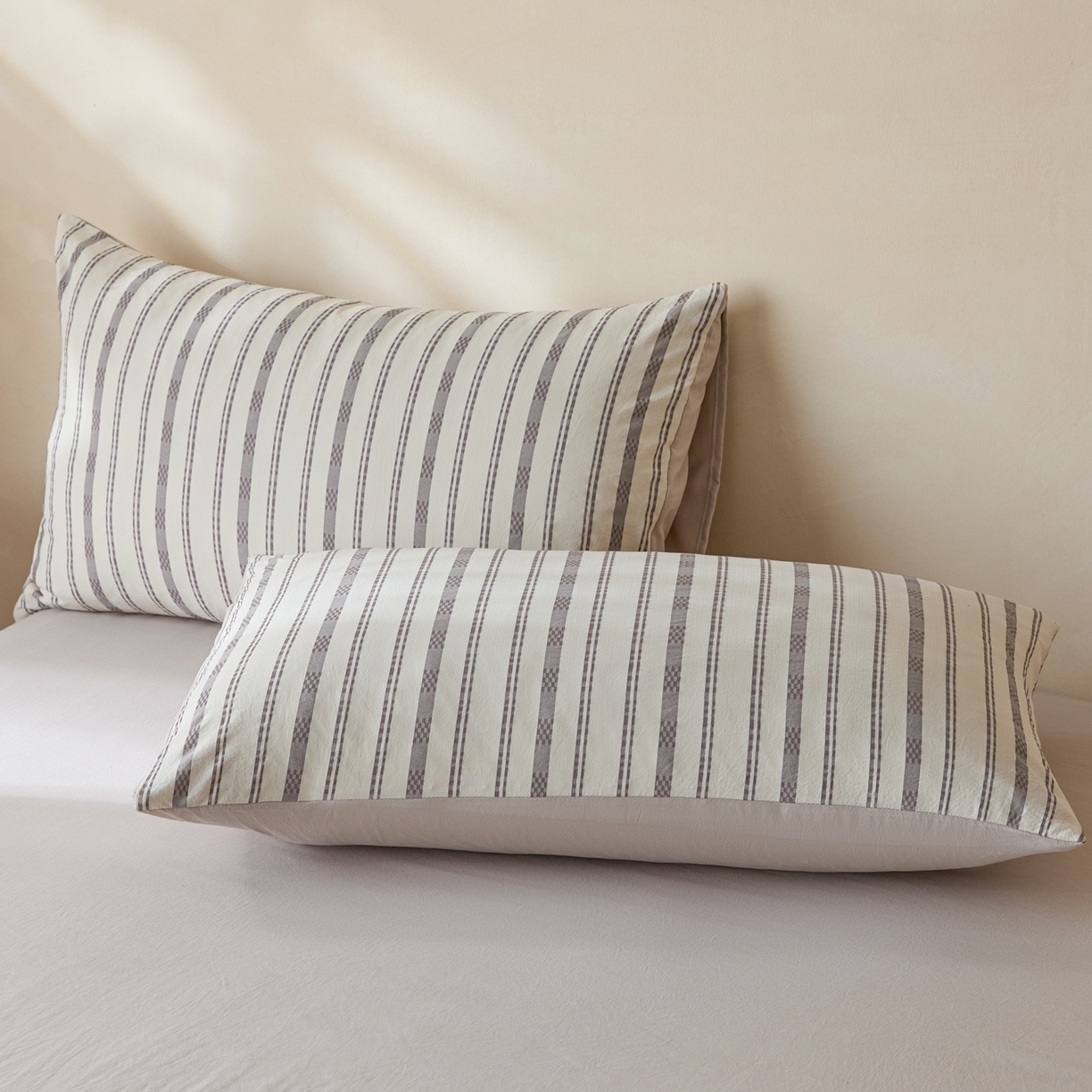 91家纺网 家纺一手货源 找家纺 一加一 2026新款凉感提花大豆夏被夏凉被空调被四件套-简约生活 简约条纹-灰