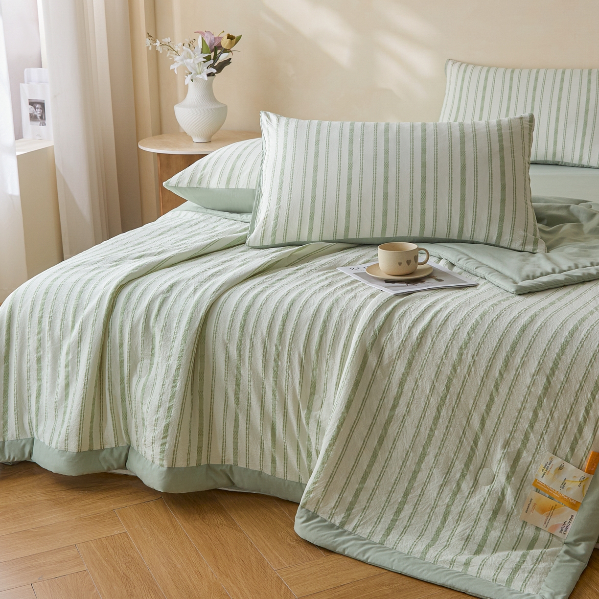 91家纺网 家纺一手货源 找家纺 一加一 2026新款凉感提花大豆夏被夏凉被空调被四件套-简约生活 简约条纹-绿