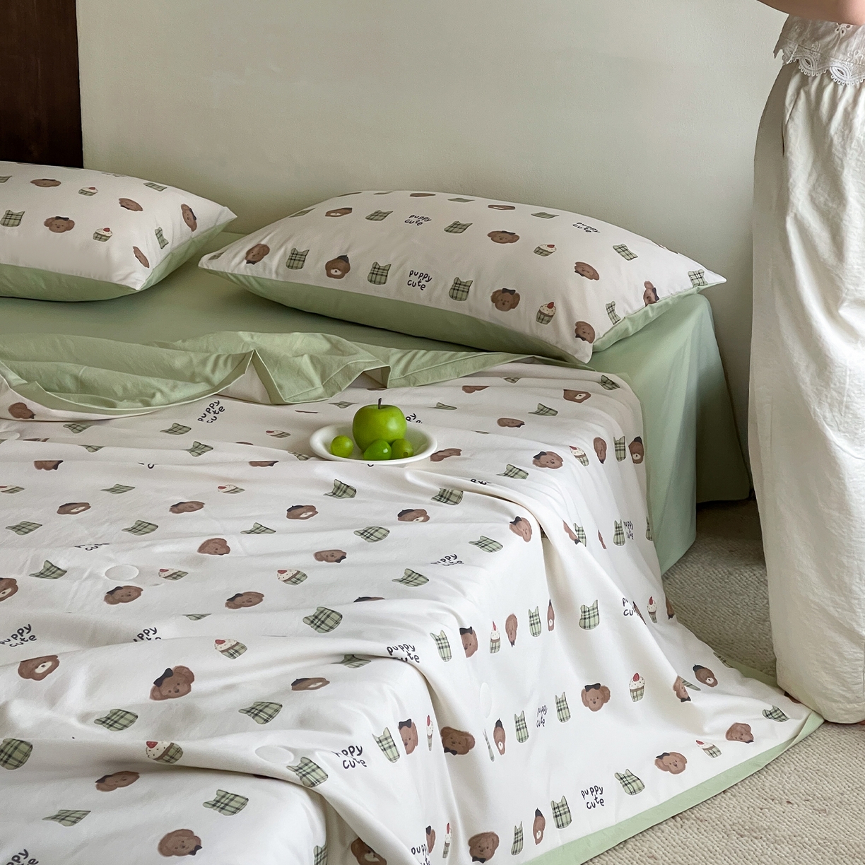 91家纺网 家纺一手货源 找家纺 一加一 2026新款冰蚕凉感印花断角夏被夏凉被空调被四件套 甜品熊