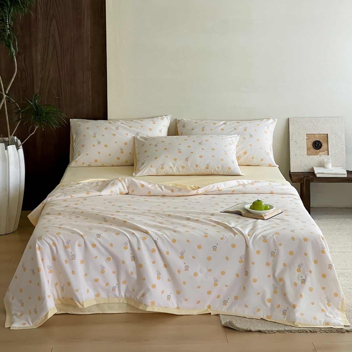 91家纺网 家纺一手货源 找家纺 一加一 2026新款冰蚕凉感印花断角夏被夏凉被空调被四件套 小柠檬