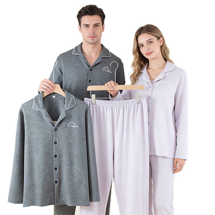 91家纺网 家纺一手货源 找家纺 （总）洛兰沙家居馆 德绒情侣睡衣春秋冬季女刺绣保暖长袖长裤宽松男家居服套装可外穿