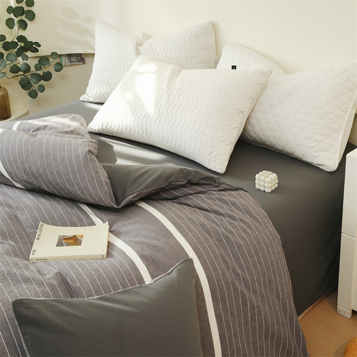 91家纺网 家纺一手货源 找家纺 春皖家纺 2026新款色织AB版水洗棉三件套四件套单品系列（单被套风格一） 素雅-灰条