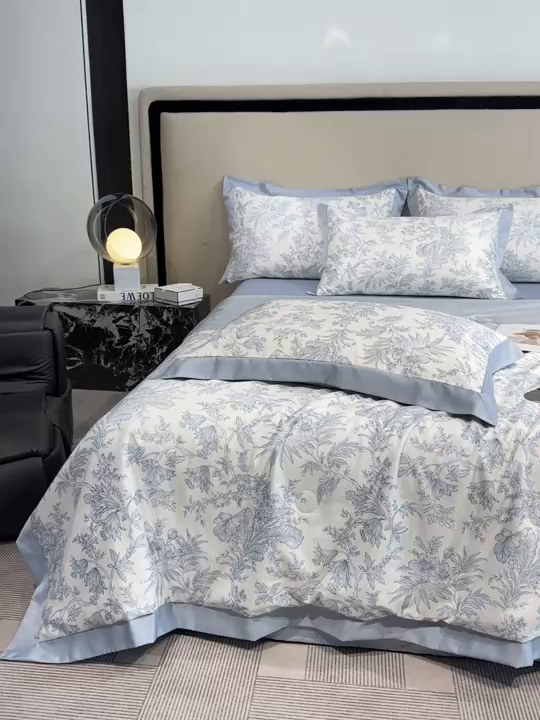 91家纺网 家纺一手货源 找家纺 笙意家纺 2026A类水洗冰丝数码印花宽边夏被四件套初语