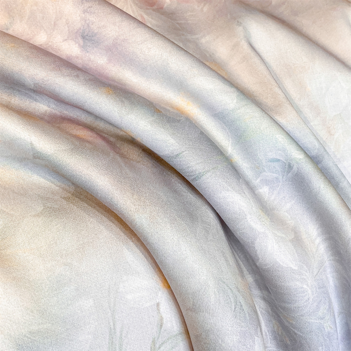 91家纺网 家纺一手货源 找家纺 笙意家纺 2026A类水洗冰丝数码印花宽边夏被四件套馥韵