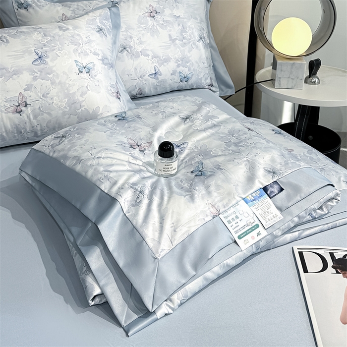 91家纺网 家纺一手货源 找家纺 笙意家纺 2026A类水洗冰丝数码印花宽边夏被四件套古韵蝶音