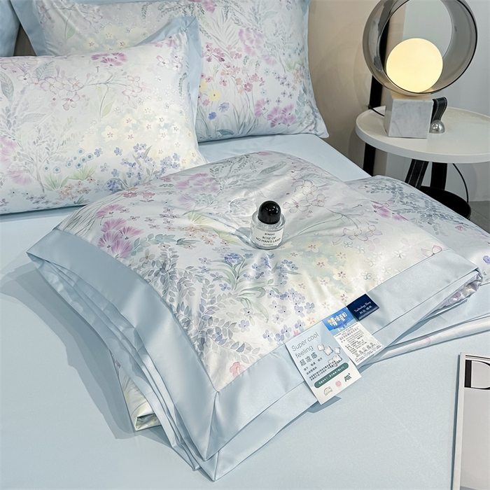 91家纺网 家纺一手货源 找家纺 笙意家纺 2026A类水洗冰丝数码印花宽边夏被四件套花海缠绵