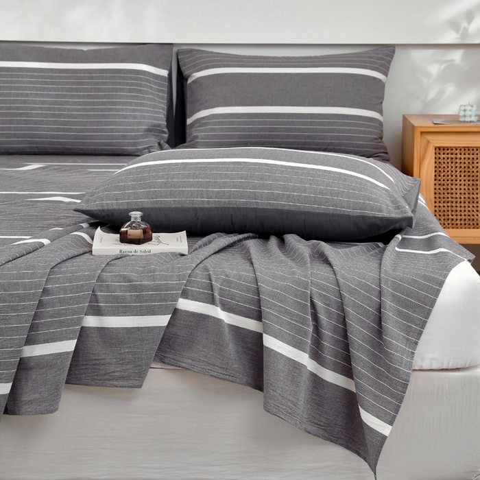 91家纺网 家纺一手货源 找家纺 春皖家纺 2026新款色织AB版水洗棉三件套四件套单品系列（单床单-A版风格一） 素雅-灰条