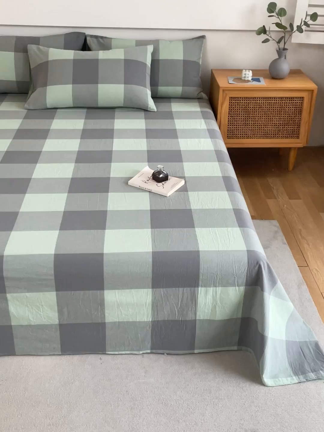 91家纺网 家纺一手货源 找家纺 春皖家纺 2026新款色织AB版水洗棉三件套四件套单品系列（单床单-A版风格一） 素雅-清格