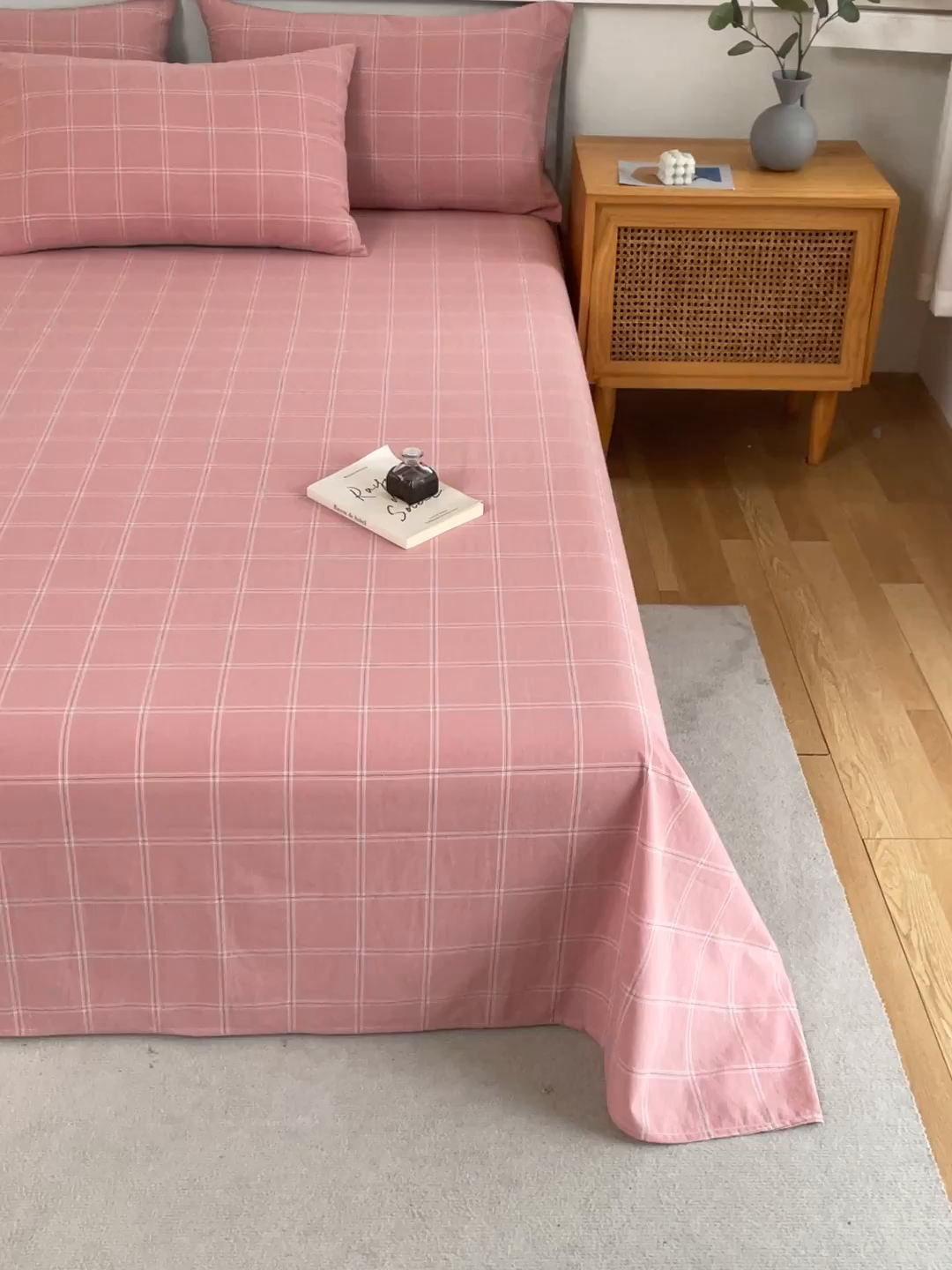 91家纺网 家纺一手货源 找家纺 春皖家纺 2026新款色织AB版水洗棉三件套四件套单品系列（单床单-A版风格一） 素雅-韵粉