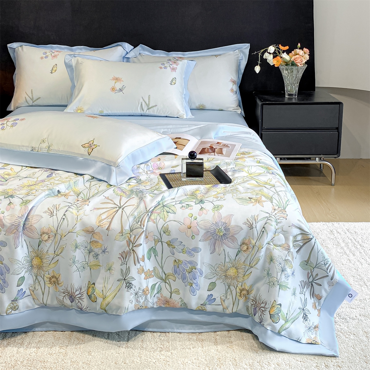 91家纺网 家纺一手货源 找家纺 笙意家纺 2026A类水洗冰丝数码印花宽边夏被四件套忆梦