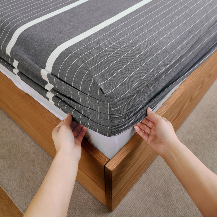 91家纺网 家纺一手货源 找家纺 春皖家纺 2026新款色织AB版水洗棉三件套四件套单品系列（单床笠-A版风格一） 素雅-灰条