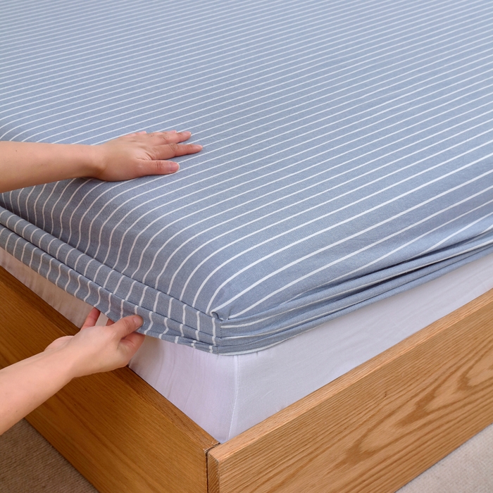 91家纺网 家纺一手货源 找家纺 春皖家纺 2026新款色织AB版水洗棉三件套四件套单品系列（单床笠-A版风格一） 素雅-蓝条