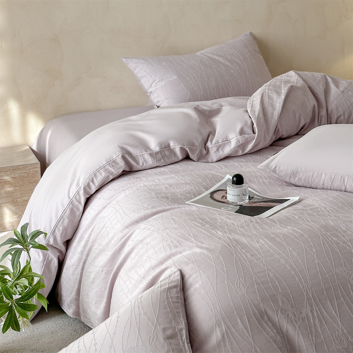 91家纺网 家纺一手货源 找家纺 恒爱家纺 2026春夏新款全棉纯棉提花四件套 千丝蝴蝶-紫