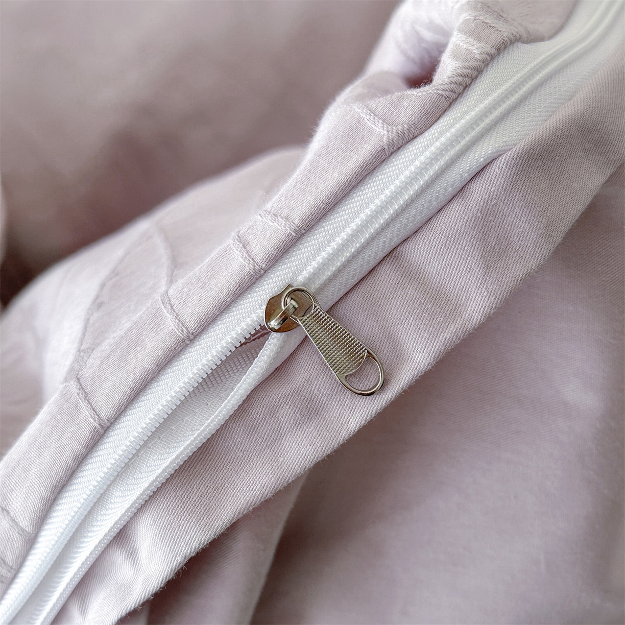 91家纺网 家纺一手货源 找家纺 恒爱家纺 2026春夏新款全棉纯棉提花四件套 千丝蝴蝶-紫