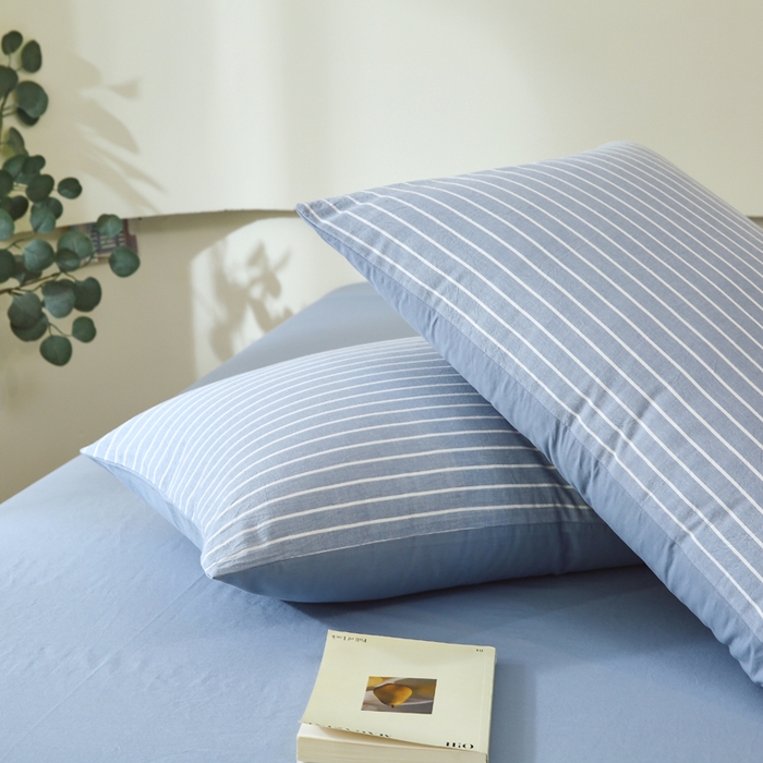 91家纺网 家纺一手货源 找家纺 春皖家纺 2026新款色织AB版水洗棉三件套四件套单品系列（单枕套风格一） 素雅-蓝条