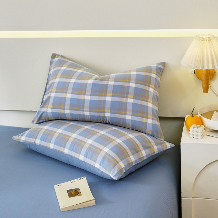 91家纺网 家纺一手货源 找家纺 春皖家纺 2026新款色织AB版水洗棉三件套四件套单品系列（单枕套风格一） 素雅-蓝格