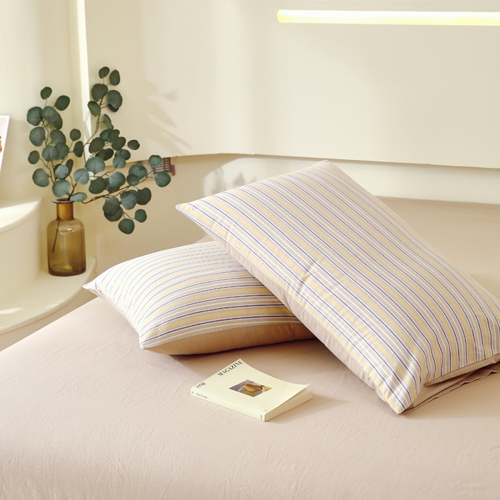 91家纺网 家纺一手货源 找家纺 春皖家纺 2026新款色织AB版水洗棉三件套四件套单品系列（单枕套风格一） 素雅-杏黄纹