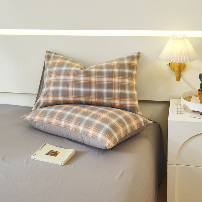 91家纺网 家纺一手货源 找家纺 春皖家纺 2026新款色织AB版水洗棉三件套四件套单品系列（单枕套风格一） 栗木-咖格