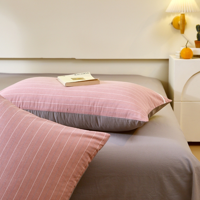 91家纺网 家纺一手货源 找家纺 春皖家纺 2026新款色织AB版水洗棉三件套四件套单品系列（单枕套风格一） 素雅-蔻粉