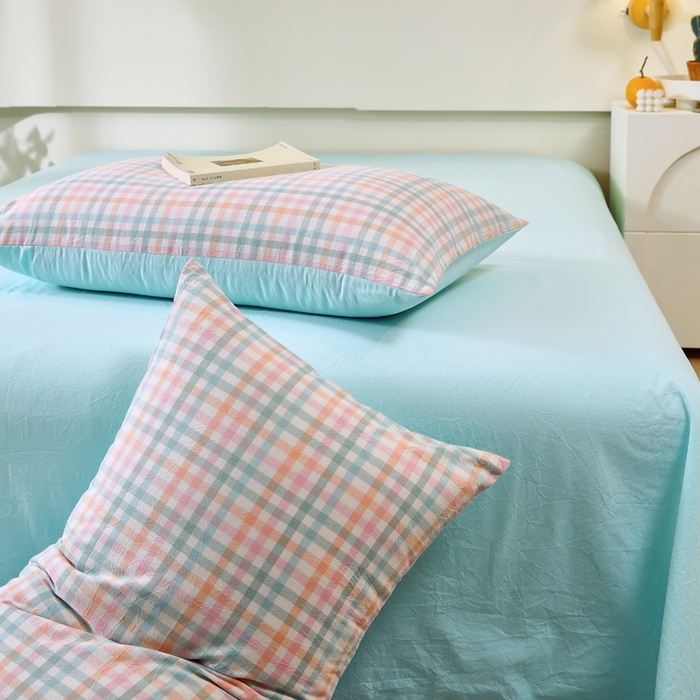 91家纺网 家纺一手货源 找家纺 春皖家纺 2026新款色织AB版水洗棉三件套四件套单品系列（单枕套风格一） 翠竹-绿格