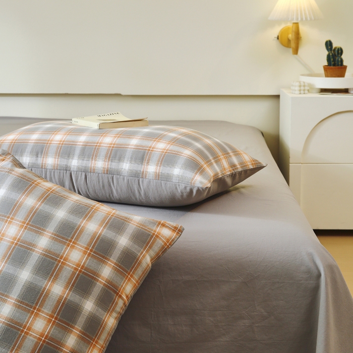 91家纺网 家纺一手货源 找家纺 春皖家纺 2026新款色织AB版水洗棉三件套四件套单品系列（单枕套风格一） 栗木-咖格