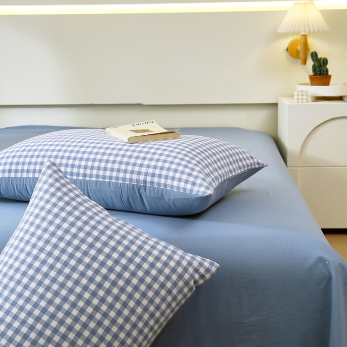 91家纺网 家纺一手货源 找家纺 春皖家纺 2026新款色织AB版水洗棉三件套四件套单品系列（单枕套风格一） 素雅-蓝小格