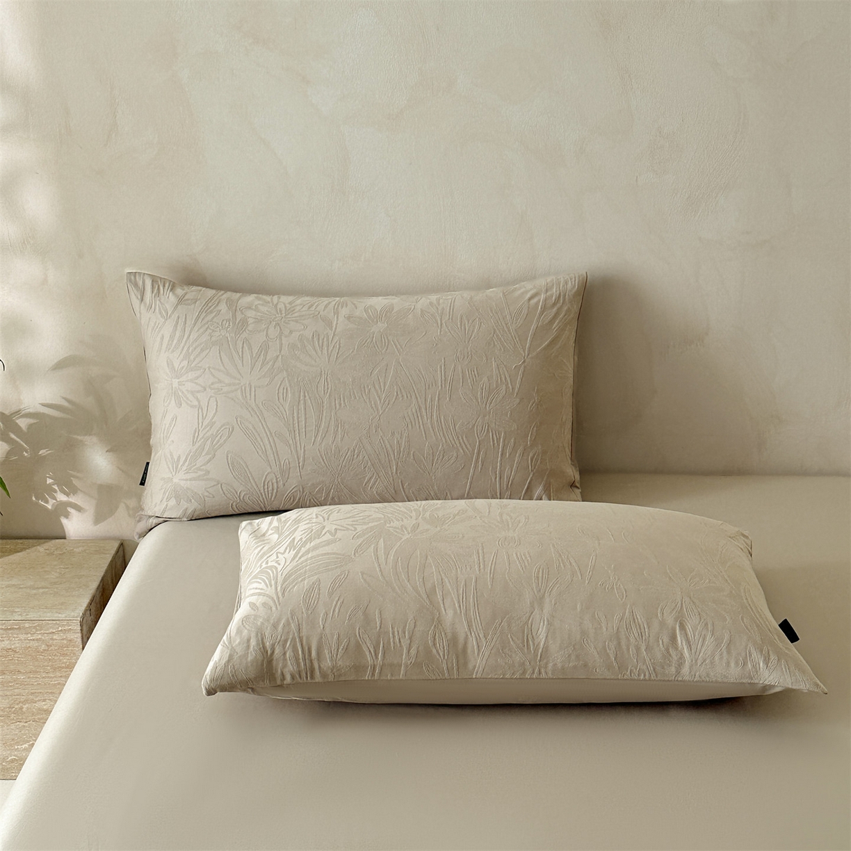 91家纺网 家纺一手货源 找家纺 恒爱家纺 2026春夏新款全棉纯棉提花四件套 向阳花开-卡其