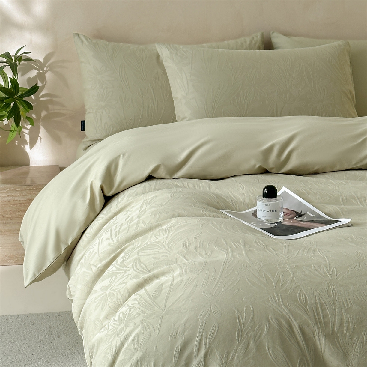 91家纺网 家纺一手货源 找家纺 恒爱家纺 2026春夏新款全棉纯棉提花四件套 向阳花开-绿