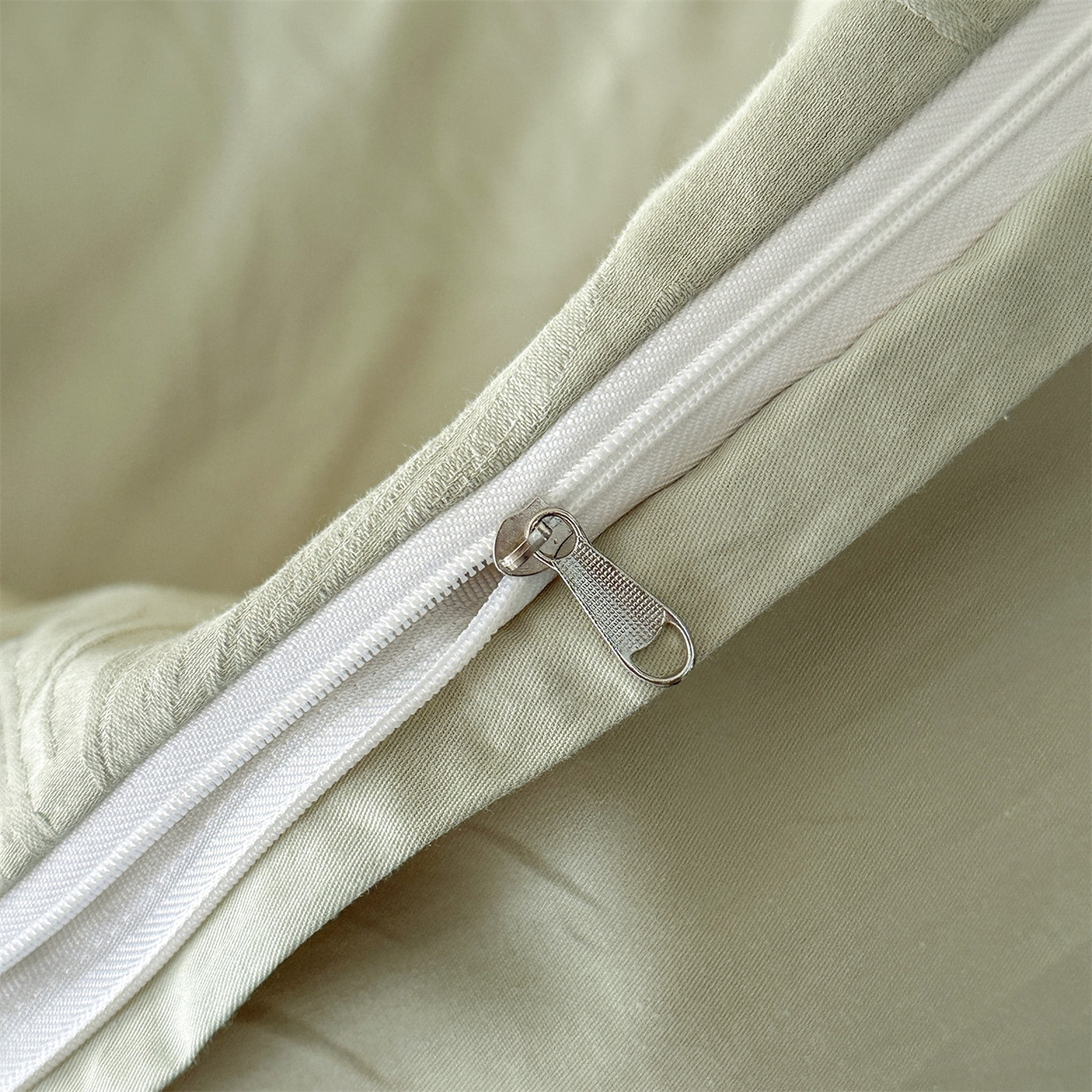 91家纺网 家纺一手货源 找家纺 恒爱家纺 2026春夏新款全棉纯棉提花四件套 向阳花开-绿