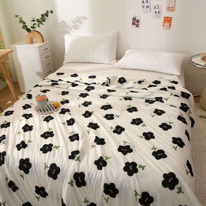 91家纺网 家纺一手货源 找家纺 薇玛仕 2026爆款新款印花凉感丝夏凉被空调被带氨自带凉感夏被 萌芽